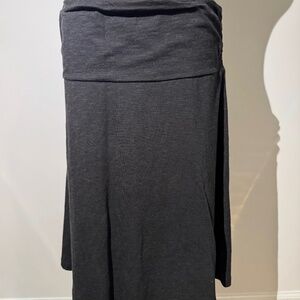 Toad & Co, Chaka pull-on Skirt, Black, Size M